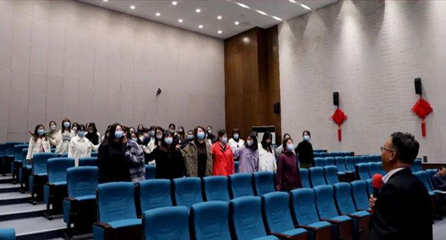 青海国投工会组织开展女职工心理疏导及法律大讲堂培训活动