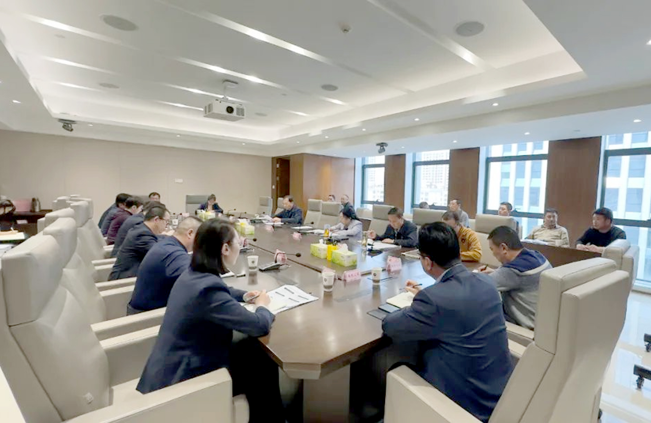青海国投召开国有企业改革深化提升行动动员部署会议
